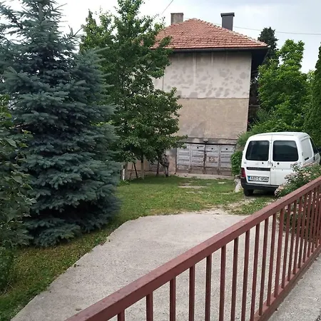 Apartment Happy